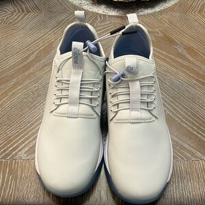 Clove Medical Tennis Shoes